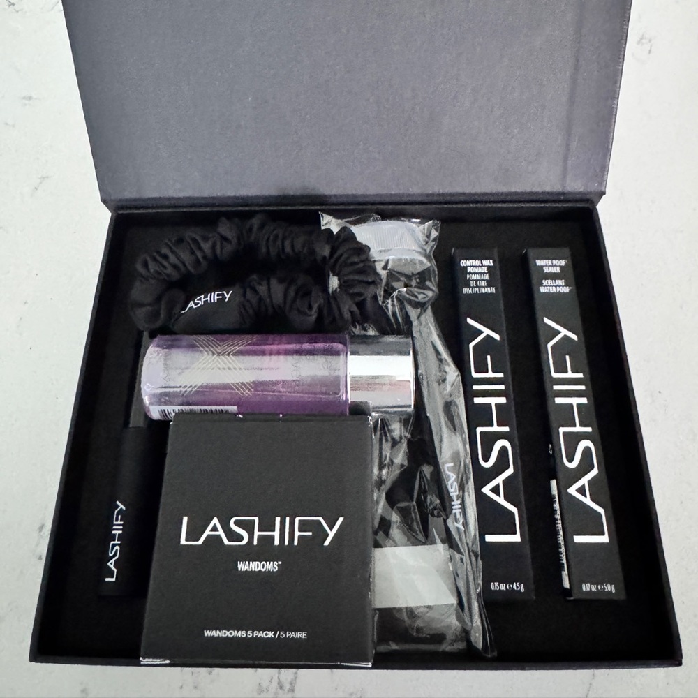 LASHIFY set of tools and accessories all new in box